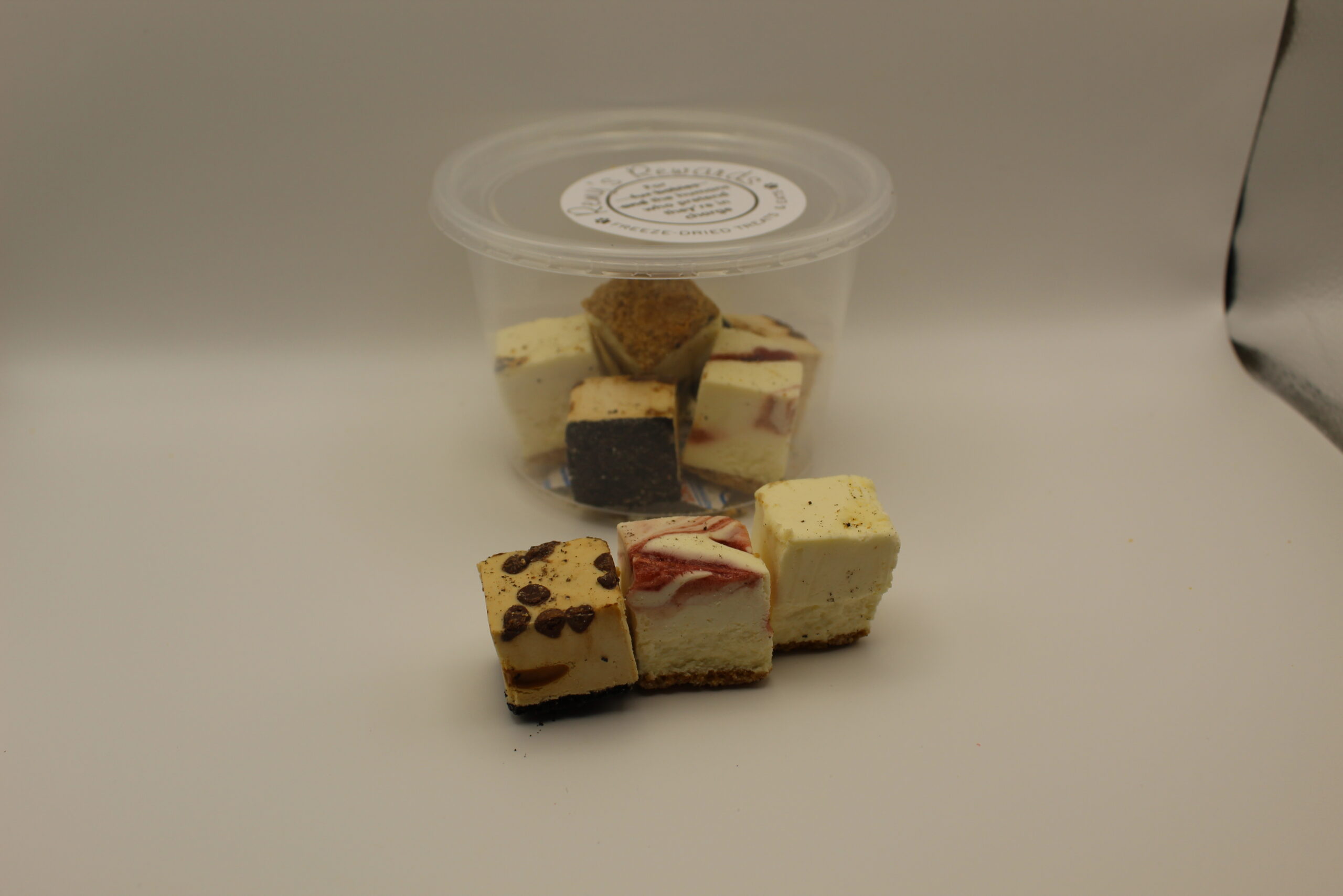 Freeze Dried Cheesecake (3.2 - 3.4oz)