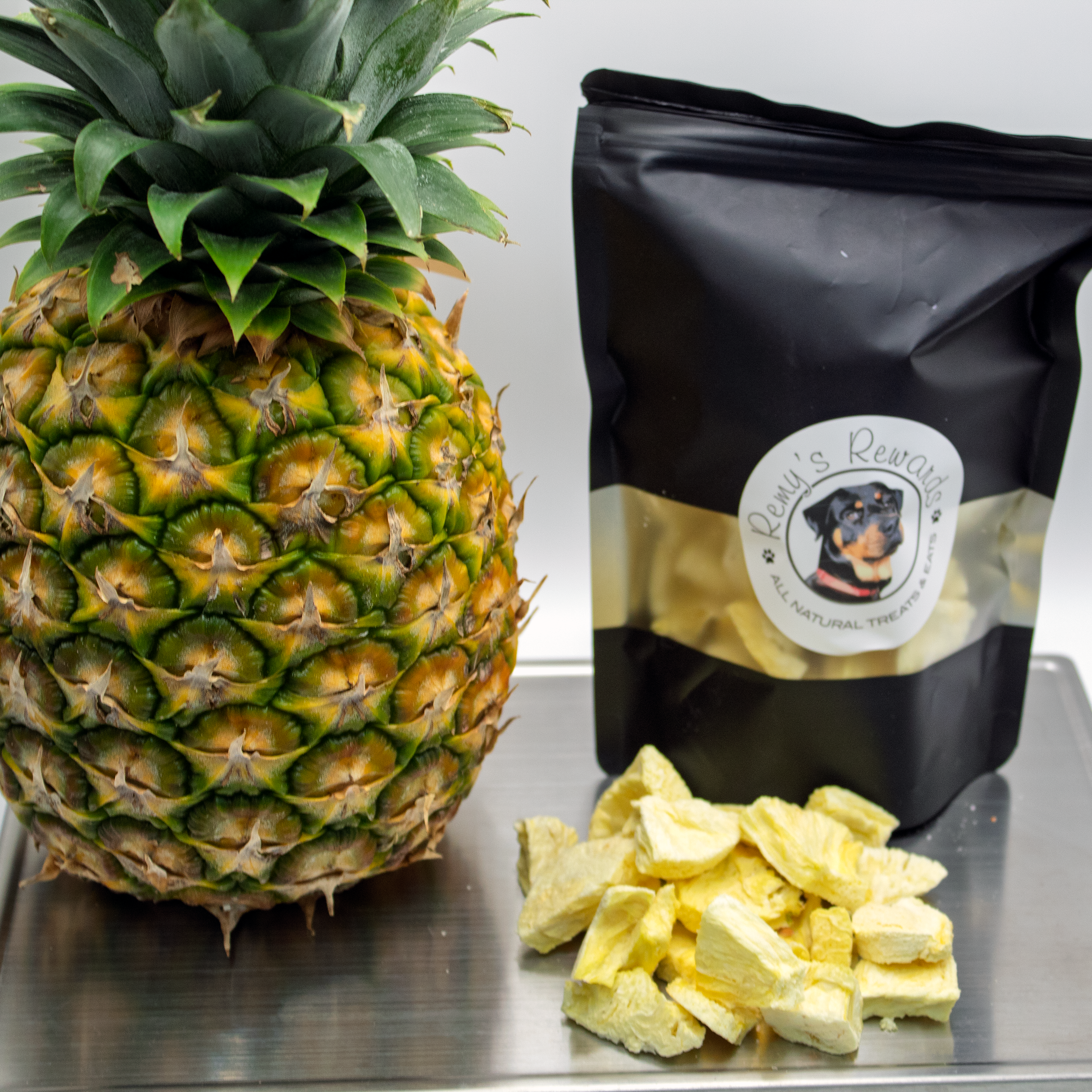 Freeze Dried Pineapple Chips (3oz)